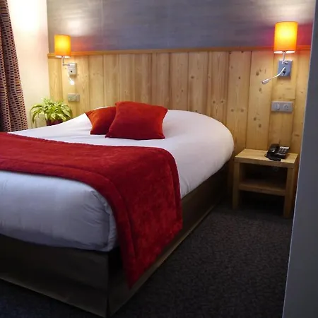 The Originals City, Rey Du Mont Sion, Saint-julien-en-genevois Sud Hotel