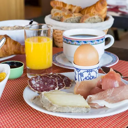 Hotel The Originals City, Rey Du Mont Sion, Saint-julien-en-genevois Sud Saint-Blaise (Haute-Savoie)